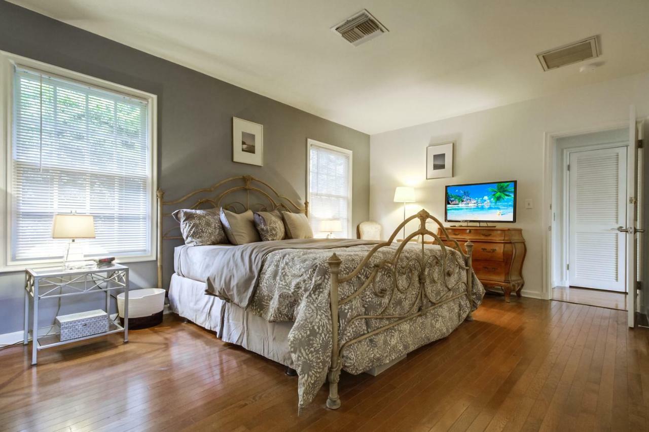 A Touch Of Cape Cod In West Hollywood Villa Los Angeles Eksteriør billede